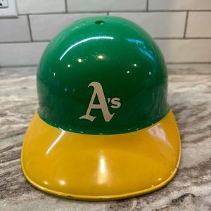 Vintage Oakland A's Plastic Batting Helmet Souvenir